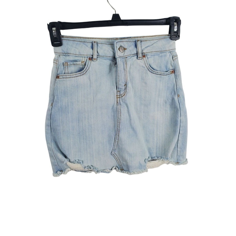 Wild Fable Denim Skirt Womens 00 Light Wash Distressed Raw Hem Pockets Casual Su